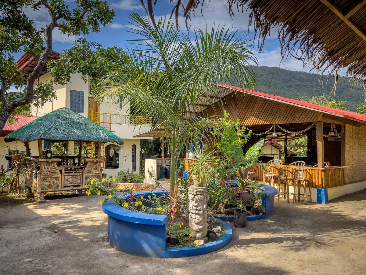 Blue Moon Guesthouse Puerto Princesa Luaran gambar