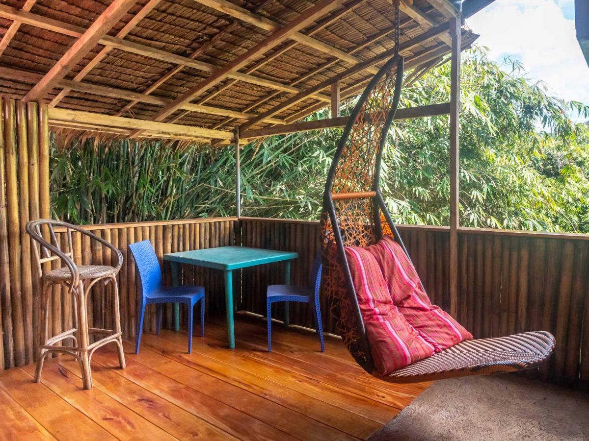 Blue Moon Guesthouse Puerto Princesa Luaran gambar